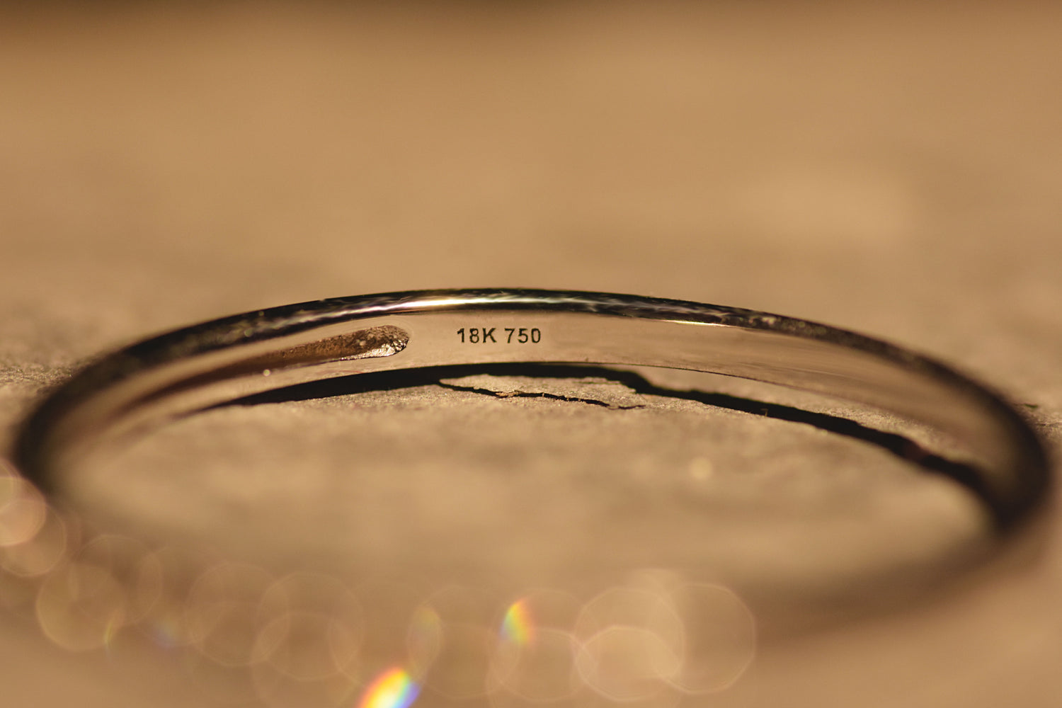 750 Gold Punze Weißgold Ring
